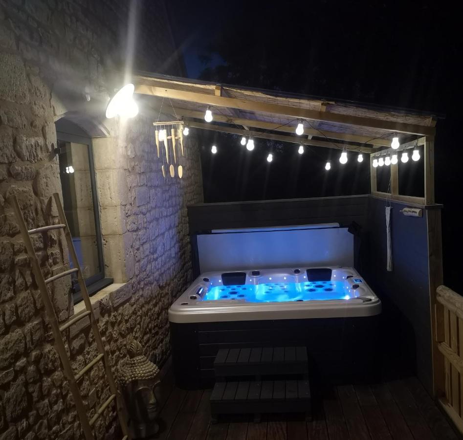 Gite La Grange De La Trigalle Avec Spa Professionnel Privatif Valognes Εξωτερικό φωτογραφία